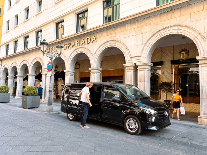 Private Transfer from Your Hotel in Granada to Málaga Airport