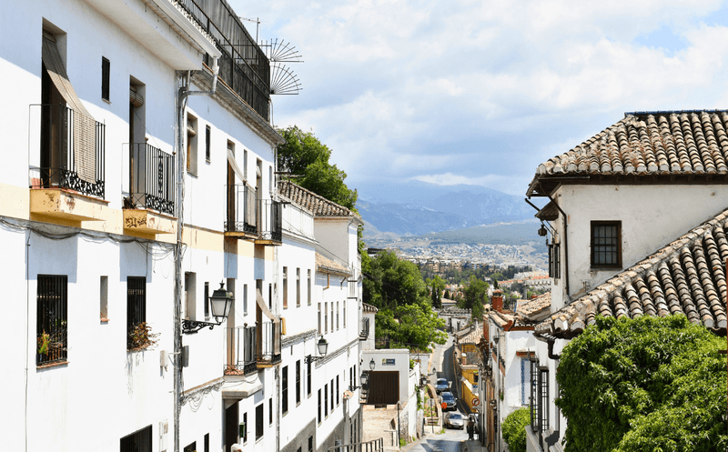 Private Granada Route, Discover the Legends of the Historic Centre and the Albaicín