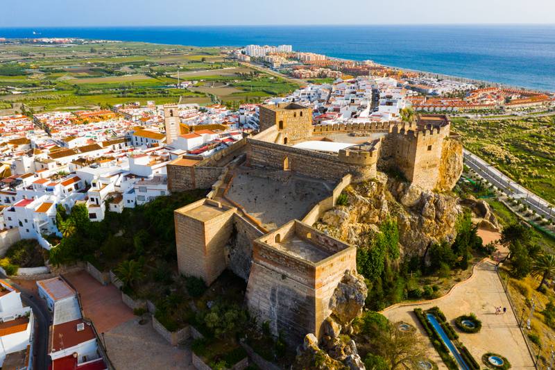 Private Tour Costa Tropical and Nerja Caves with Lunch Included