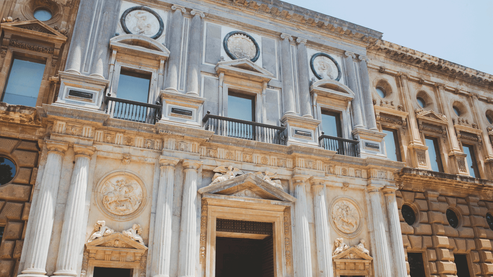Guided Tour of the Alhambra with Hotel Pickup 3